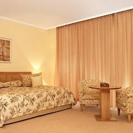 Boutique Orchidea מלון 4*
