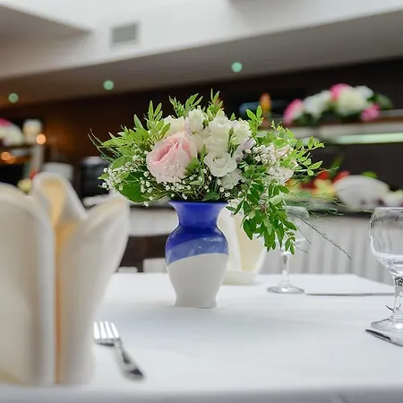 Boutique Orchidea فندق 4*