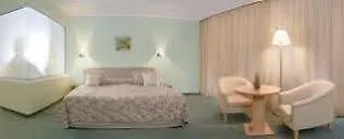 מלון Boutique Orchidea 4*
